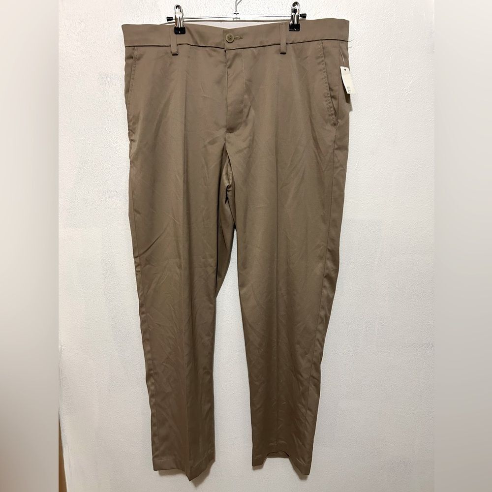 NWT Amazon Essentials Men's Straight khaki pants size 38 X 30